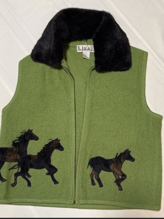 Lisa international Jackets & Blazers - Lisa Int Vintage Green Vest with Black Fur RemovableCollar and Horse Appliqués